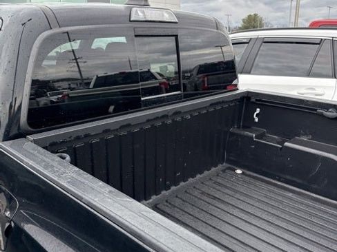 Used 2021 Toyota Tacoma TRD Sport image 22