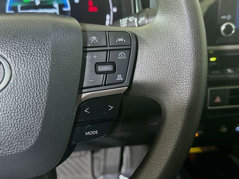 Used 2026 Toyota Camry LE FWD image 17