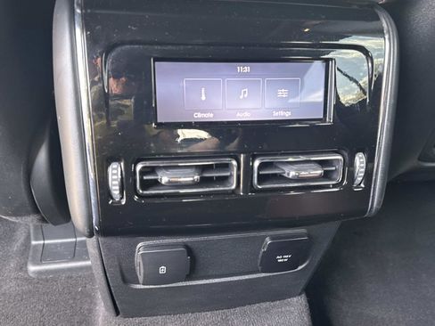 Used 2023 Lincoln Aviator Reserve w/ Jet Package image 17