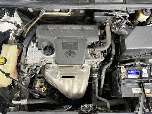 Used 2016 Toyota RAV4 LE FWD image 30