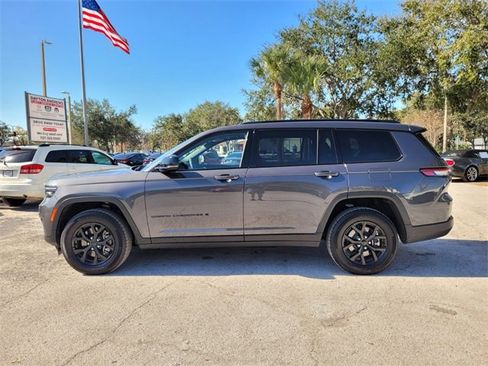 Certified 2025 Jeep Grand Cherokee L Altitude image 7