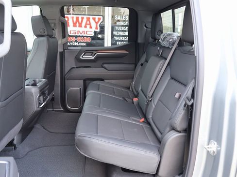 New 2026 GMC Sierra 1500 Denali w/ Denali Reserve Package image 26