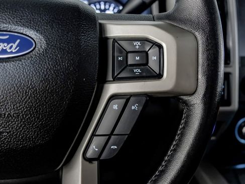 Used 2020 Ford F250 Lariat w/ Lariat Ultimate Package AWD/4WD image 16