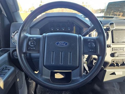 Used 2011 Ford F350 XLT w/ FX4 4X4 Off-Road Pkg image 22