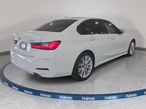 Certified 2023 BMW 330i Sedan RWD image 5