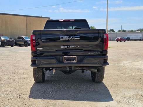 New 2026 GMC Sierra 3500 Denali Ultimate AWD/4WD image 5