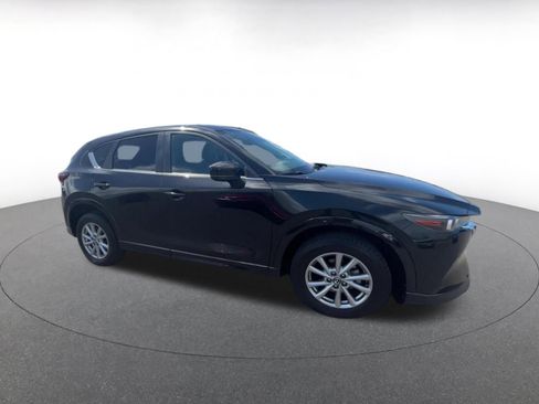 Used 2024 MAZDA CX-5 AWD 2.5 S w/ Select Package image 2