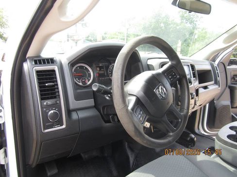 Used 2016 RAM 5500 Tradesman AWD/4WD image 19
