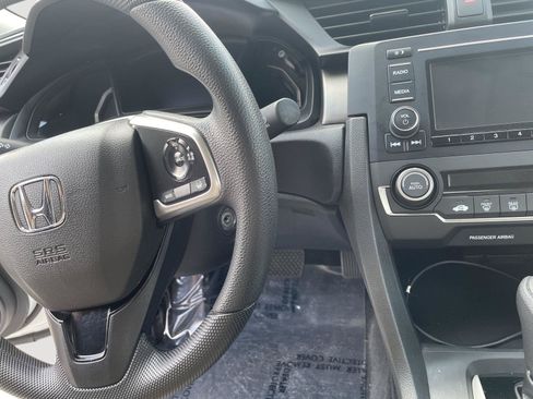 Used 2019 Honda Civic LX image 9