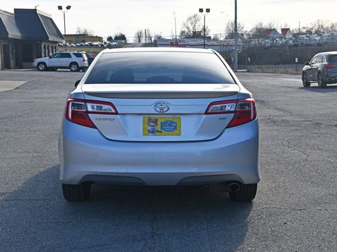 Used 2013 Toyota Camry SE image 7
