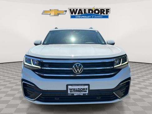 Used 2021 Volkswagen Atlas SEL R-Line FWD image 2