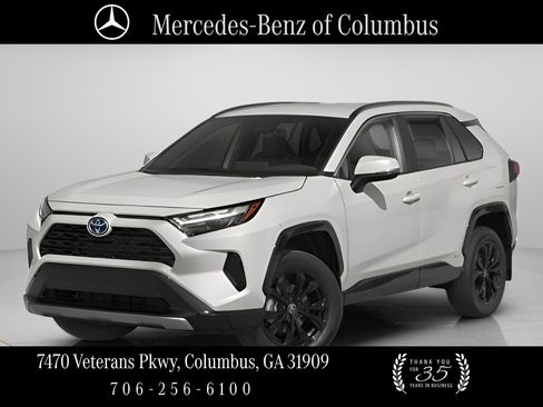 Used 2022 Toyota RAV4 SE AWD/4WD image 1