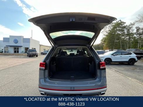 Certified 2024 Volkswagen Atlas Peak Edition SE image 19