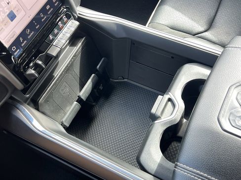 Used 2023 RAM 1500 Laramie image 26