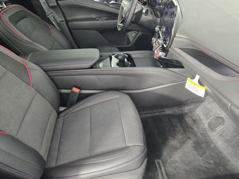 New 2025 Chevrolet Blazer EV RS image 14