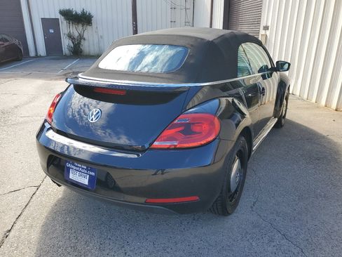 Used 2015 Volkswagen Beetle 1.8T image 10