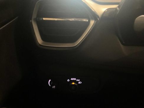 Used 2024 Chevrolet TrailBlazer LT w/ LT Cold Weather Package FWD image 26