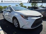 Used 2020 Toyota Corolla LE image 3