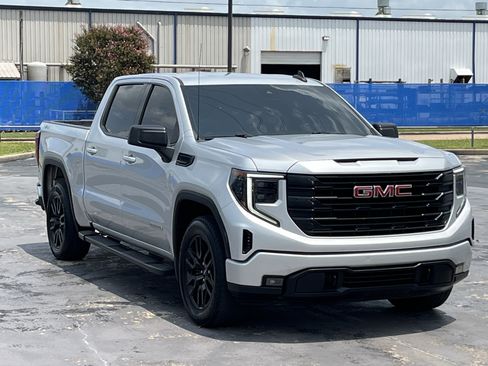 Used 2022 GMC Sierra 1500 Elevation AWD/4WD image 5