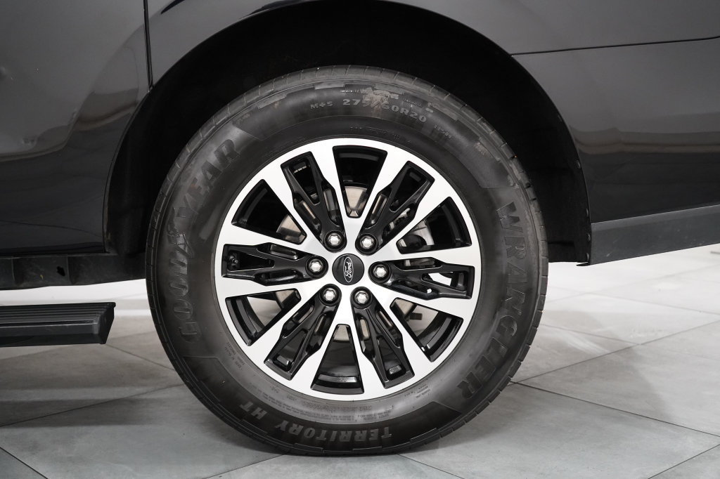 Certified 2025 Ford Expedition Max Platinum AWD/4WD image 36