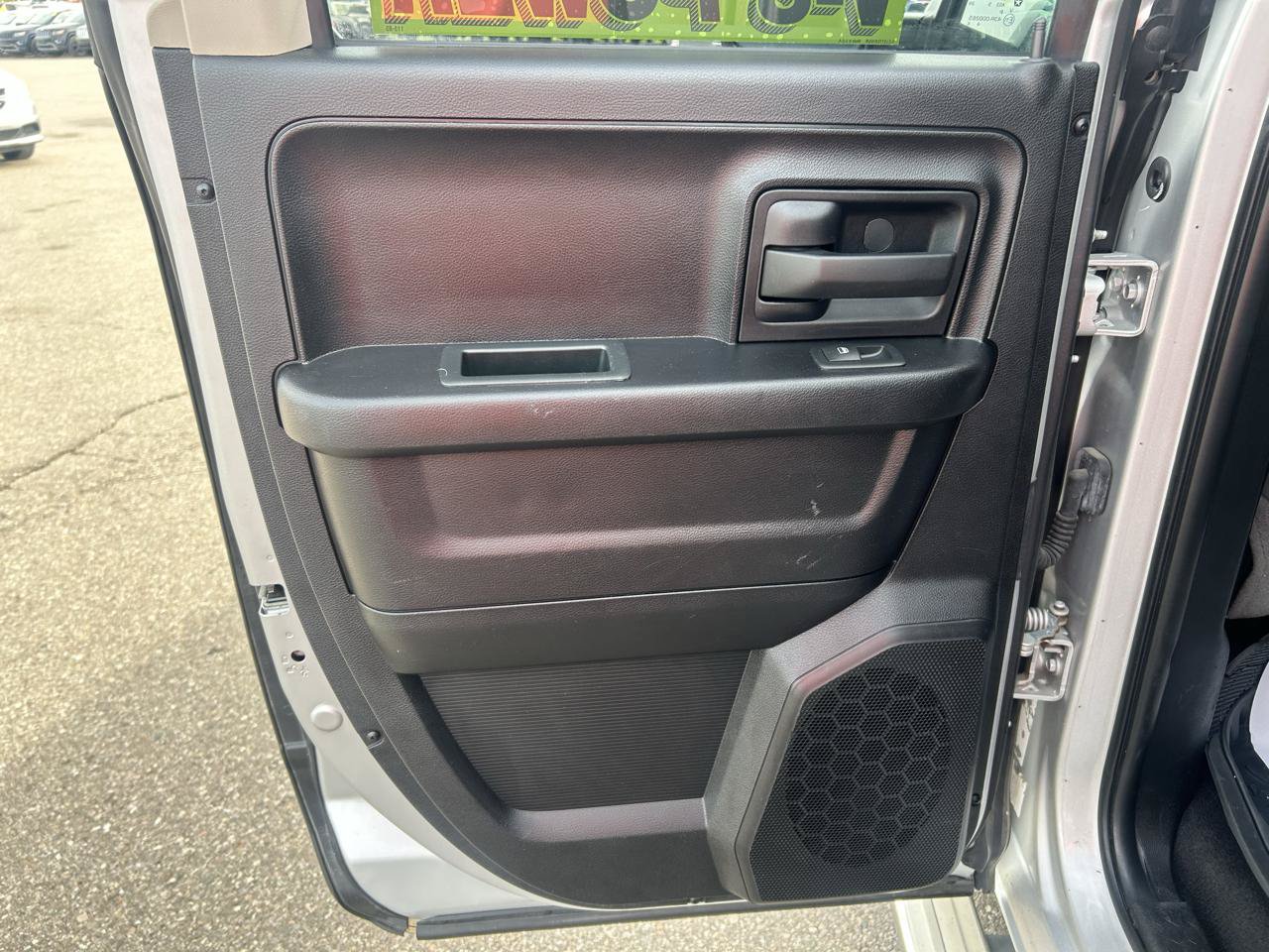 Used 2016 RAM 1500 ST w/ SXT Appearance Group AWD/4WD image 13