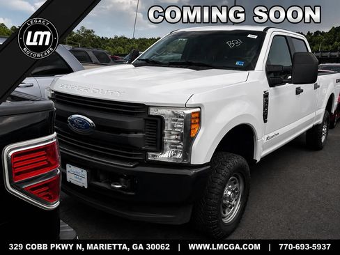 Used 2017 Ford F250 XL AWD/4WD image 1