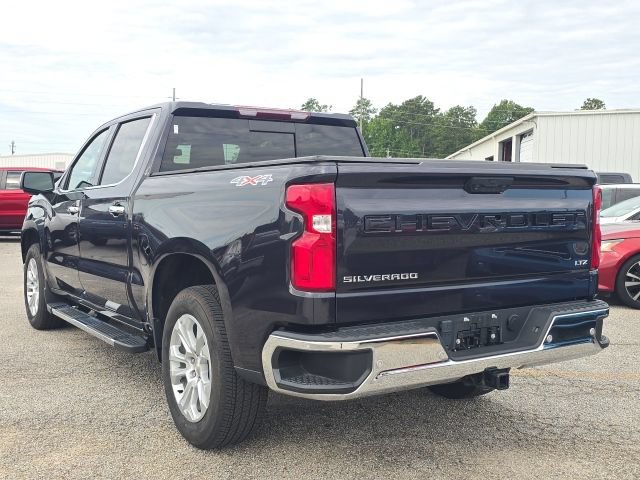 Certified 2022 Chevrolet Silverado 1500 LTZ w/ LTZ Convenience Package II AWD/4WD image 3