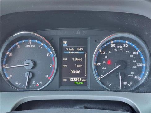 Used 2017 Toyota RAV4 Limited FWD image 11