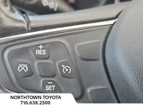 Used 2019 Chevrolet Equinox LT image 23