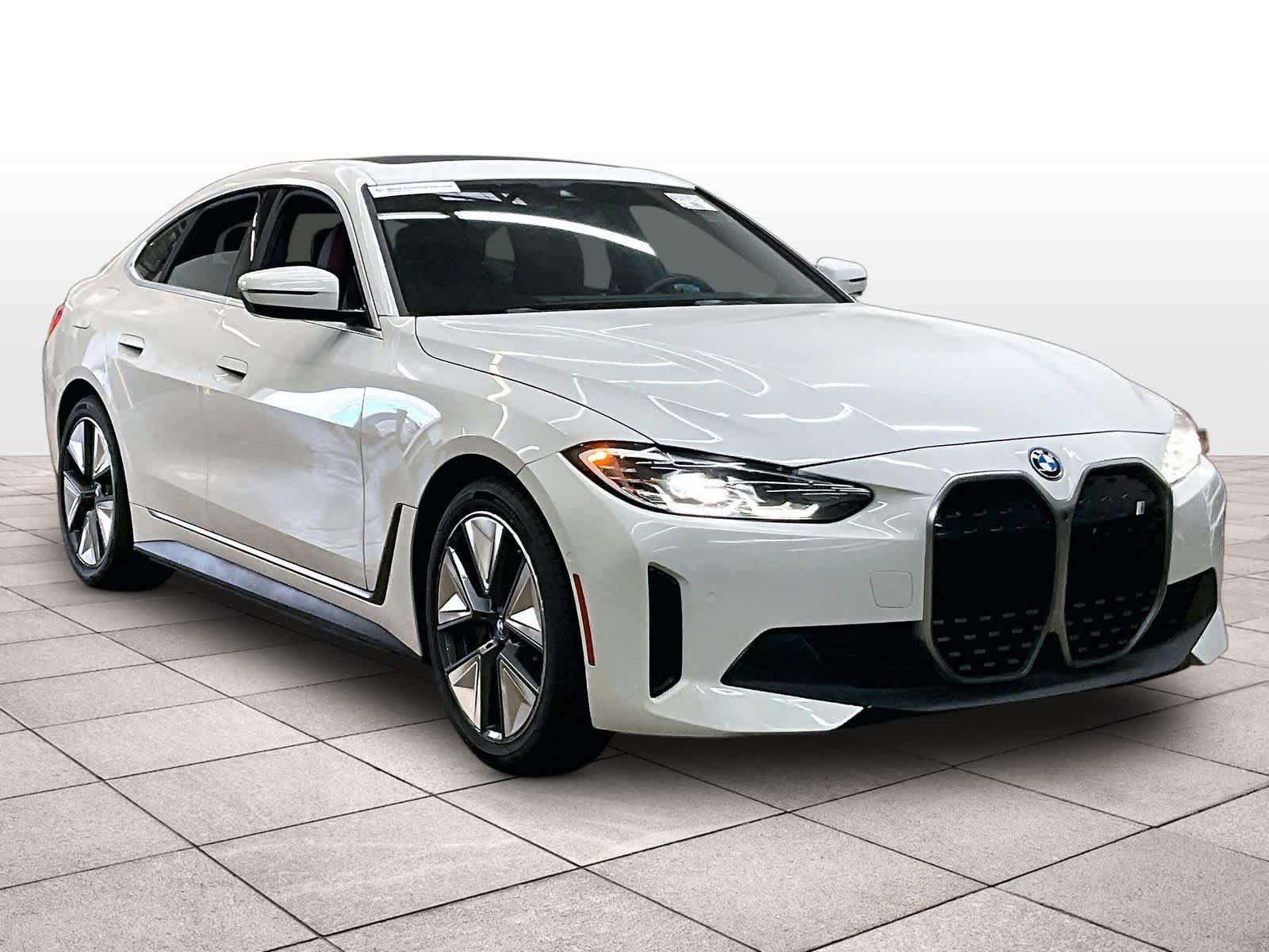 Used 2023 BMW i4 eDrive40 w/ Premium Package RWD image 2