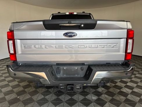 Certified 2022 Ford F250 Lariat w/ Lariat Ultimate Package AWD/4WD image 21