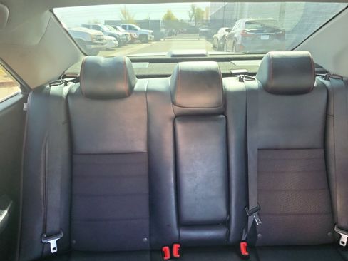 Used 2017 Toyota Camry SE FWD image 31