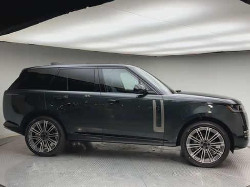 New 2026 Land Rover Range Rover SE AWD/4WD image 9