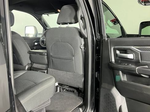 Used 2026 RAM 2500 Big Horn AWD/4WD image 25