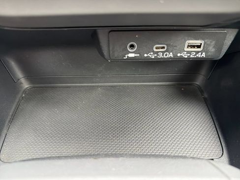 Used 2024 Subaru Crosstrek 2.0i Premium AWD/4WD image 42