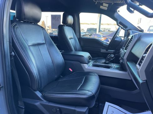 Used 2019 Ford F150 Lariat w/ Equipment Group 502A Luxury image 12
