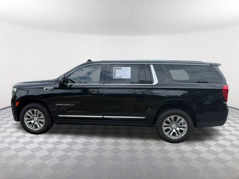 Used 2023 GMC Yukon XL Denali w/ Max Trailering Package AWD/4WD image 8