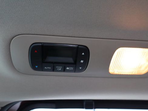 Used 2018 Honda Odyssey EX-L image 23