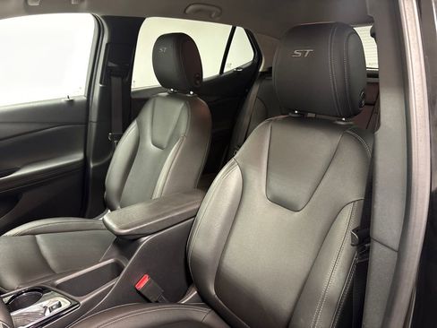 Used 2024 Buick Encore GX Sport Touring w/ Comfort Package image 23