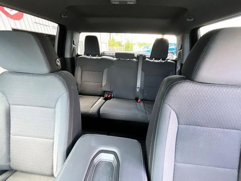 Used 2026 Chevrolet Silverado 1500 LT AWD/4WD image 34
