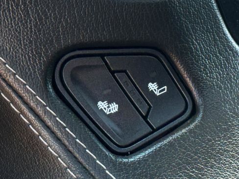 Used 2016 Chevrolet Tahoe LT AWD/4WD image 18