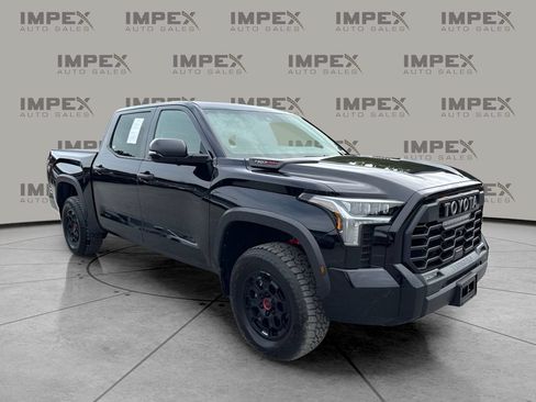 Used 2025 Toyota Tundra TRD Pro AWD/4WD image 7