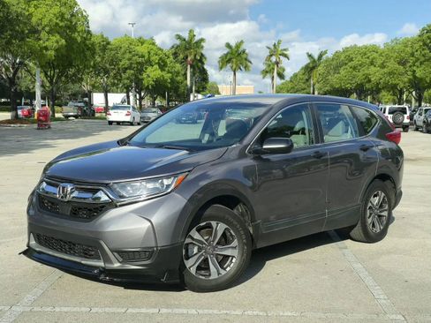 Used 2017 Honda CR-V LX image 3