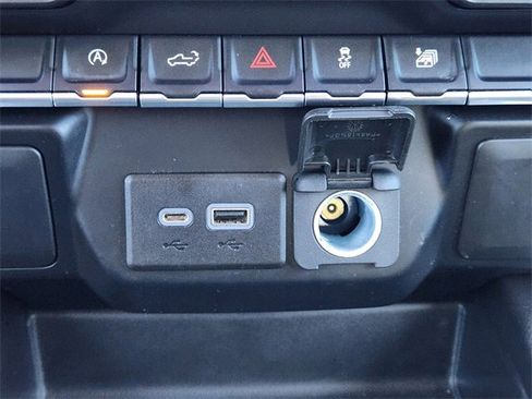 Used 2022 GMC Sierra 1500 Elevation image 22