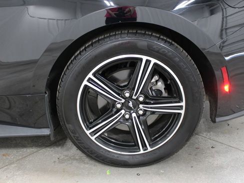 Used 2024 Ford Mustang Coupe image 30