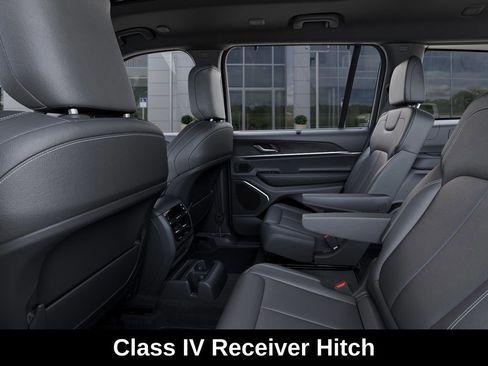New 2026 Jeep Grand Cherokee L Limited w/ Luxury Tech Group II AWD/4WD image 23