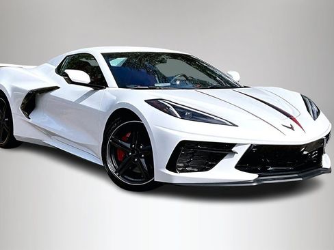 Used 2024 Chevrolet Corvette Stingray Preferred Conv w/ Z51 Performance Package image 2