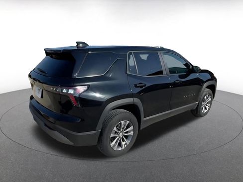 Used 2025 Chevrolet Equinox LT image 14