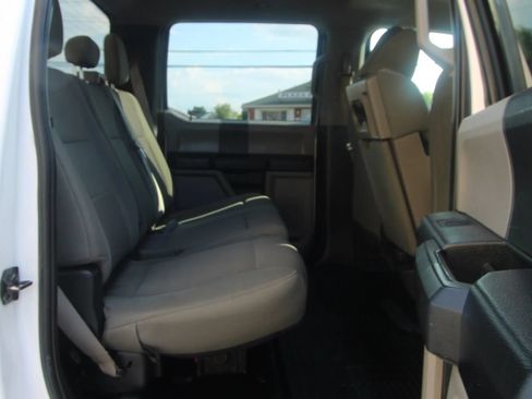 Used 2019 Ford F250 XL w/ Power Equipment Group AWD/4WD image 12