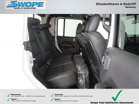 New 2026 Jeep Gladiator Sport image 9